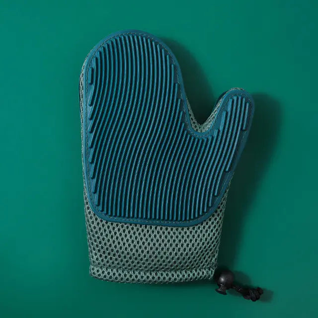 Pet Grooming Gloves – Silicone Massage & Hair Removal Brush